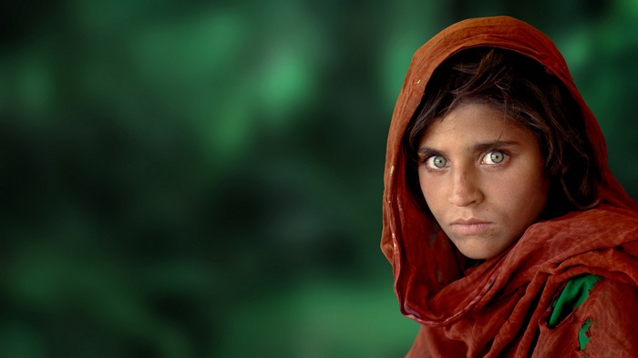Afghan Girl by Steve McCurry