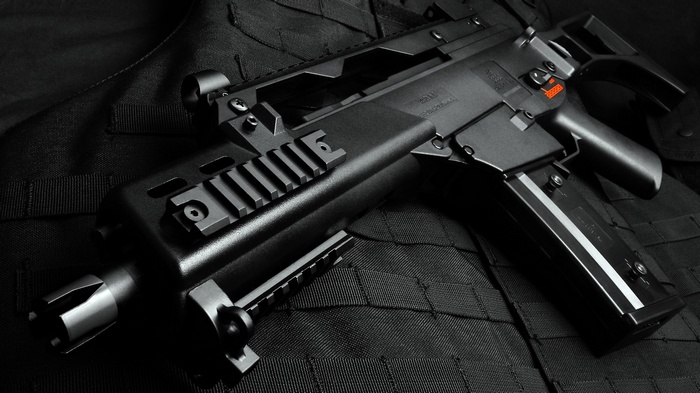 Heckler & Koch G36K assault rifle