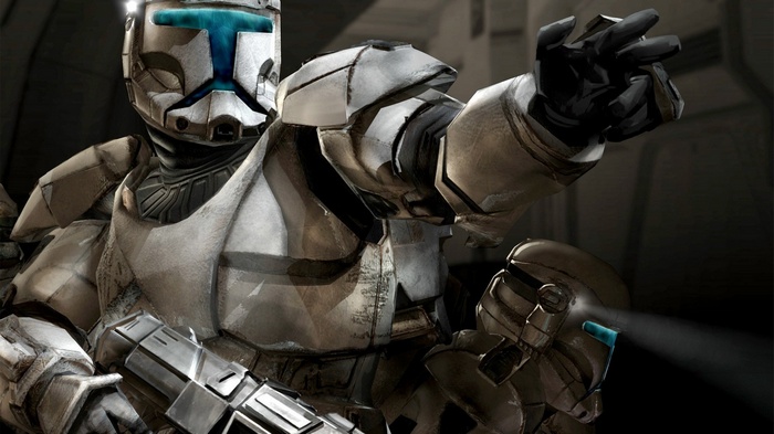 Star Wars Clone Trooper aiming weapon