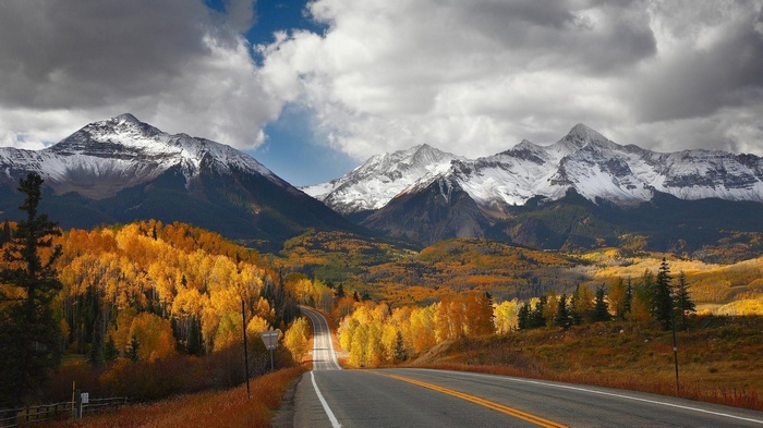 Road through autumn mountains