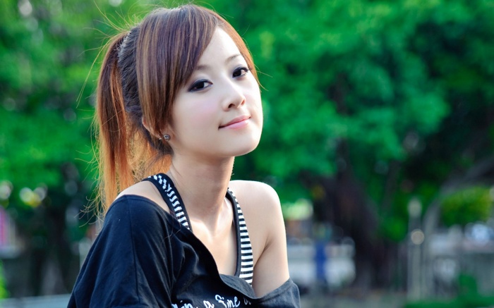 Mikako Zhang Kaijie