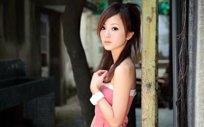 Mikako Zhang Kaijie posing outdoors