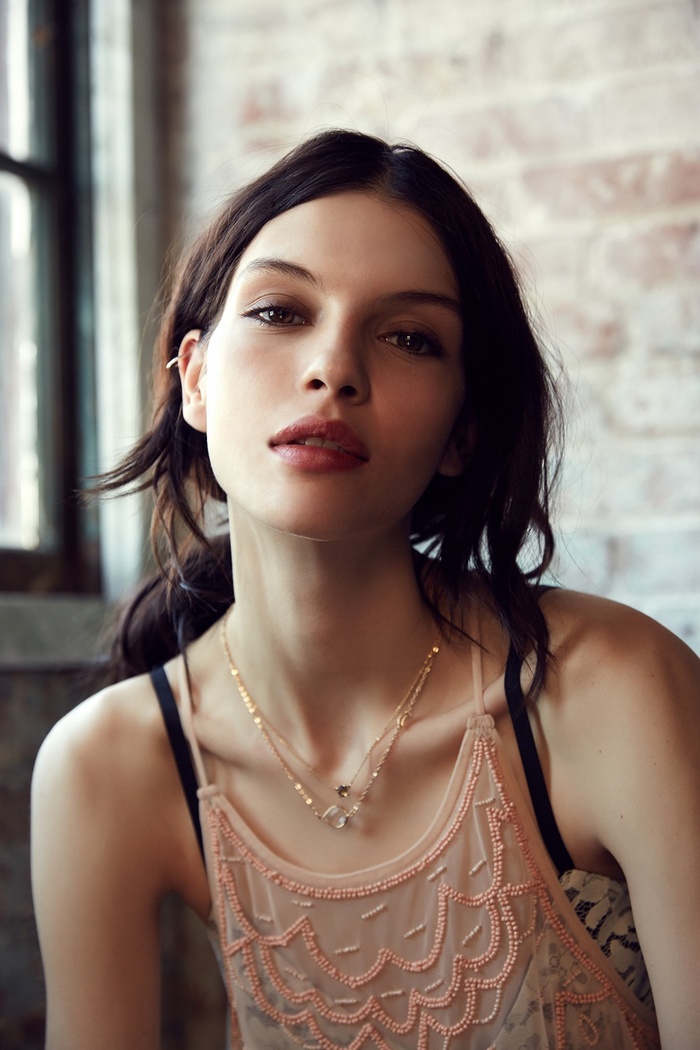 Kate Bogucharskaia wearing a necklace