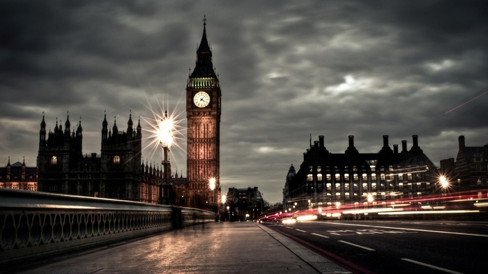 Big Ben and Houses of Parliament at night