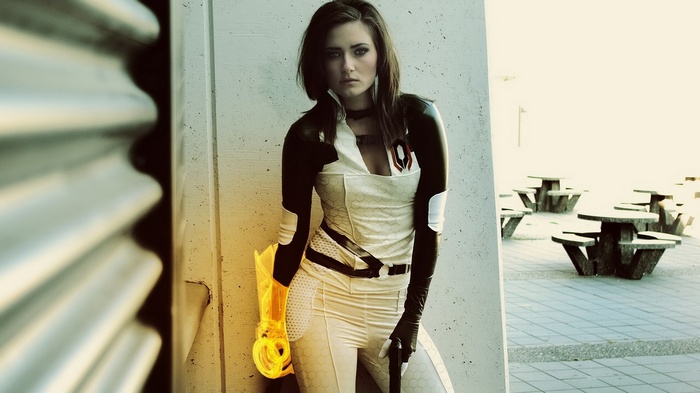 Miranda Lawson cosplay from Mass Effect