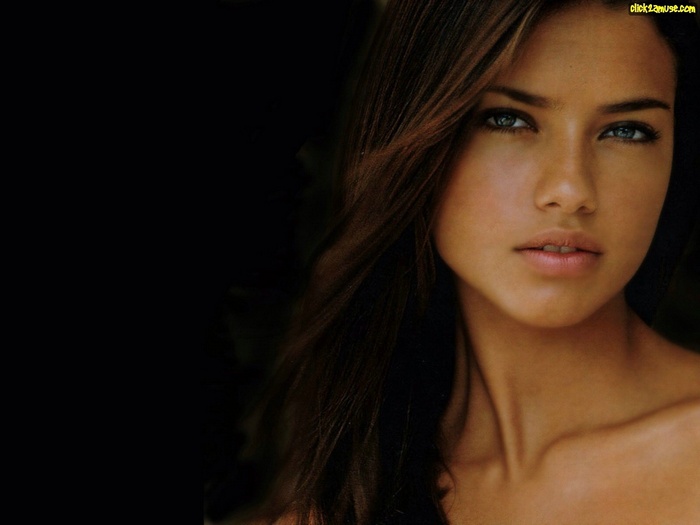 Adriana Lima portrait
