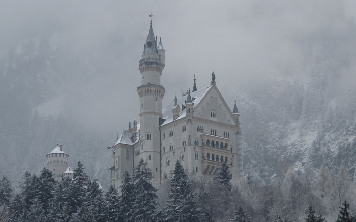 snow winter Germany Gothic Schloss Neuschwanstein castle architecture