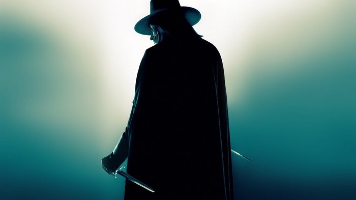 V from V for Vendetta holding knives