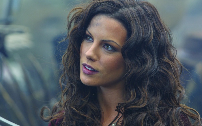 Kate Beckinsale as Princess Anna in Van Helsing