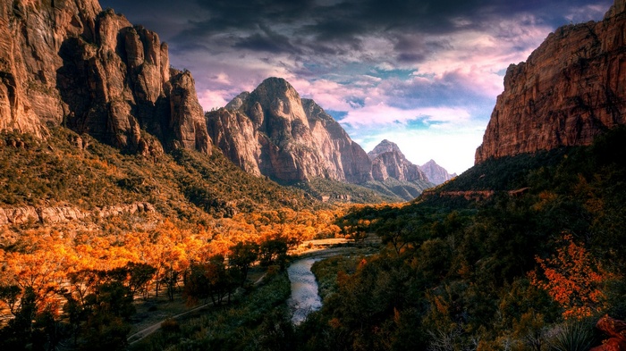 Mountains and river in Zion National Park during autumn