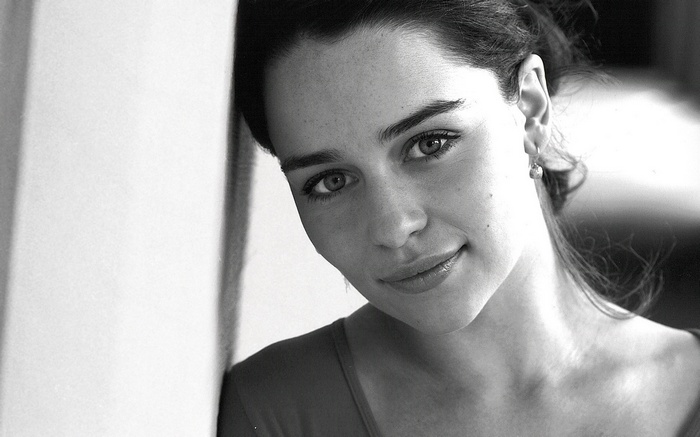 Monochrome portrait of actress Emilia Clarke