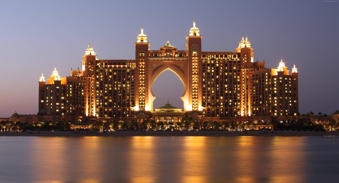 Atlantis The Palm hotel in Dubai at dusk