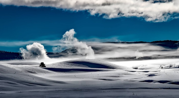 Yellowstone National Park in Winter with Geysers