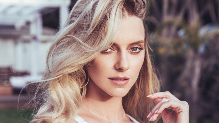Elle Evans 4K