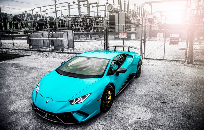 Turquoise Lamborghini Huracan at Power Substation