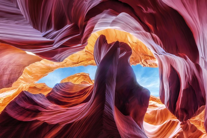 Stunning 4K View of Antelope Canyon in Vibrant Colors