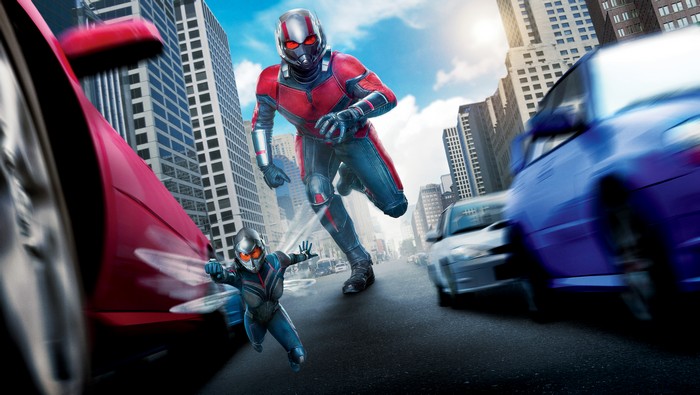 Ant-Man and The Wasp in a City