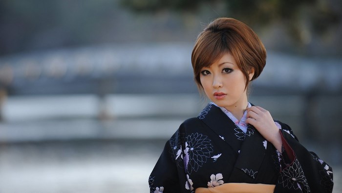 Rio Hamasaki in Kimono