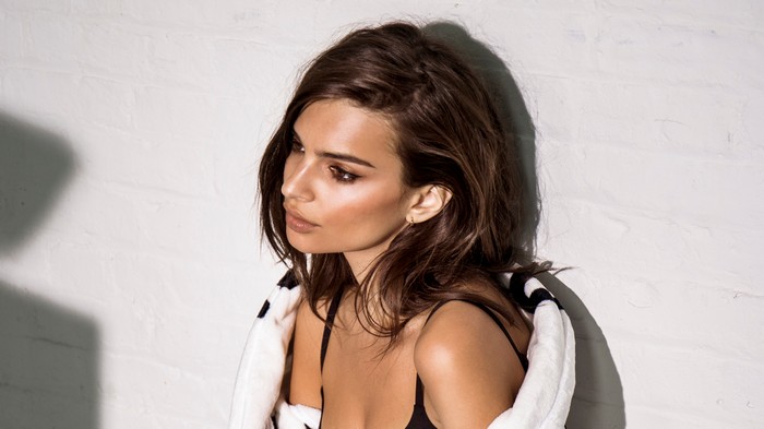 Emily Ratajkowski in black lingerie