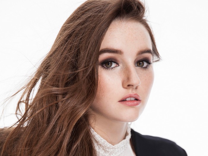 Kaitlyn Dever 4K
