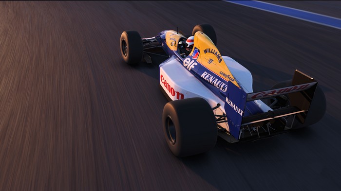 Williams Renault F1 car on track 4K