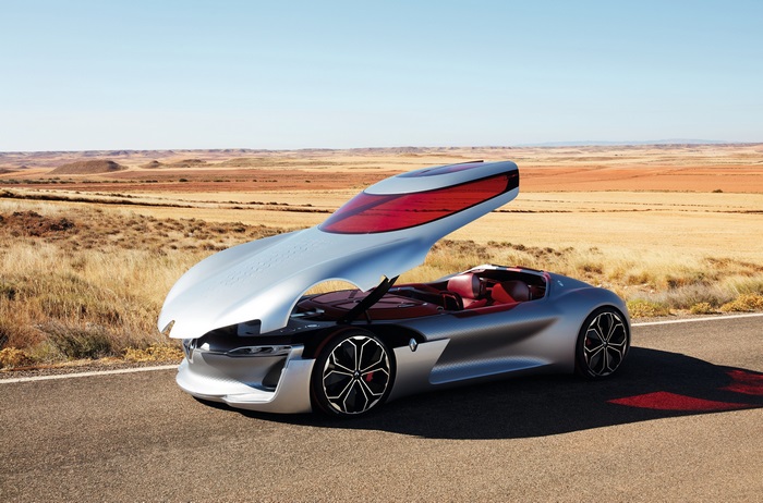 Renault Trezor concept car in a desert landscape