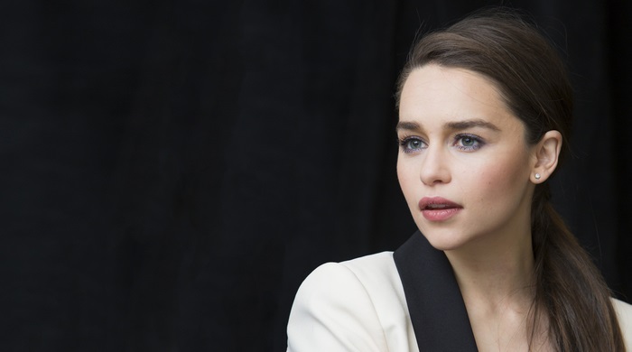 Emilia Clarke Stunning 4K Portrait