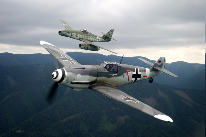 Messerschmitt Bf 109 and Me 262 aircraft in flight