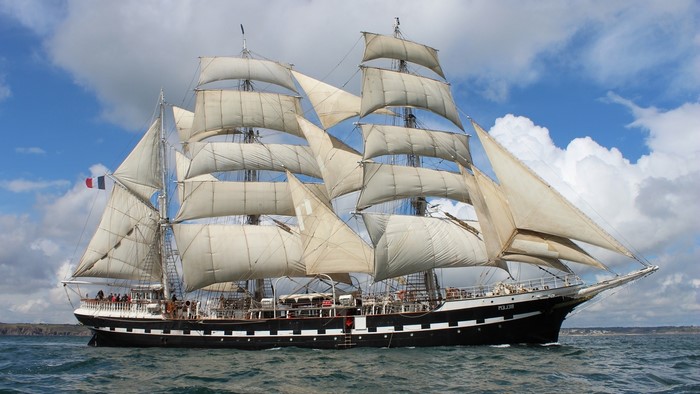 Tall ship sailing on the sea