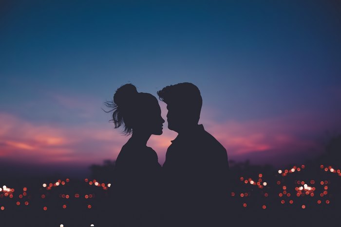 Silhouette of a Couple in Love at Evening 4K