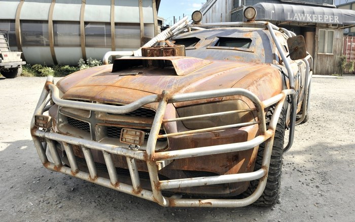 Post-apocalyptic car with "Lawkeeper" building