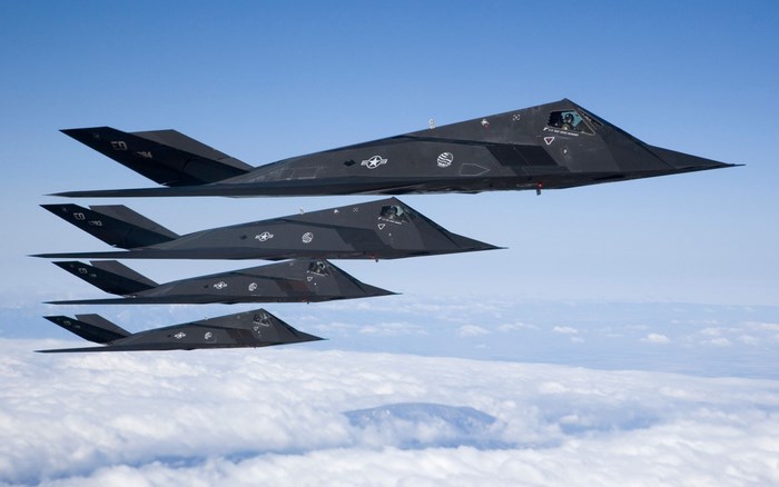 Lockheed F-117 Nighthawk formation flight