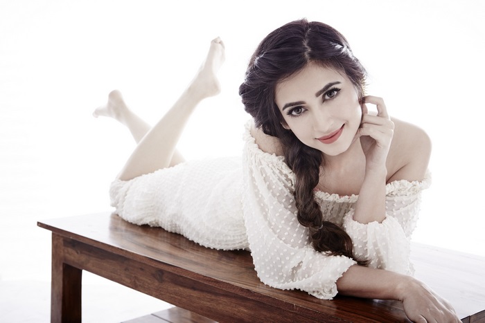 Kriti Kharbanda 4K