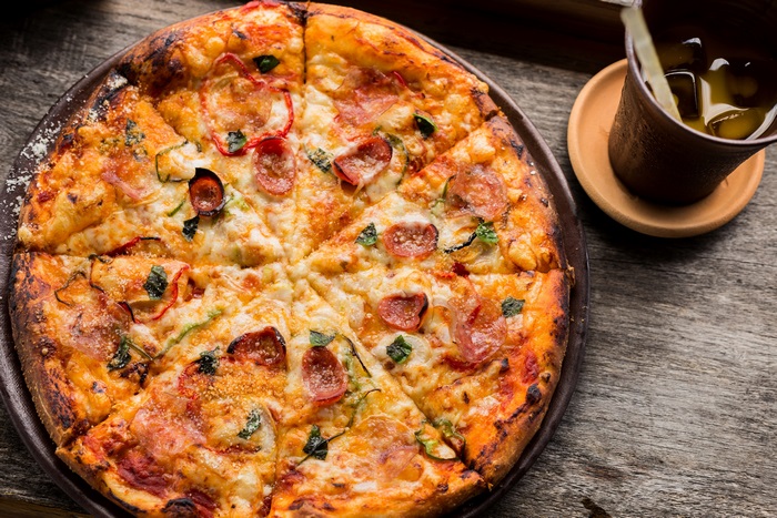 Pepperoni Pizza with Drink