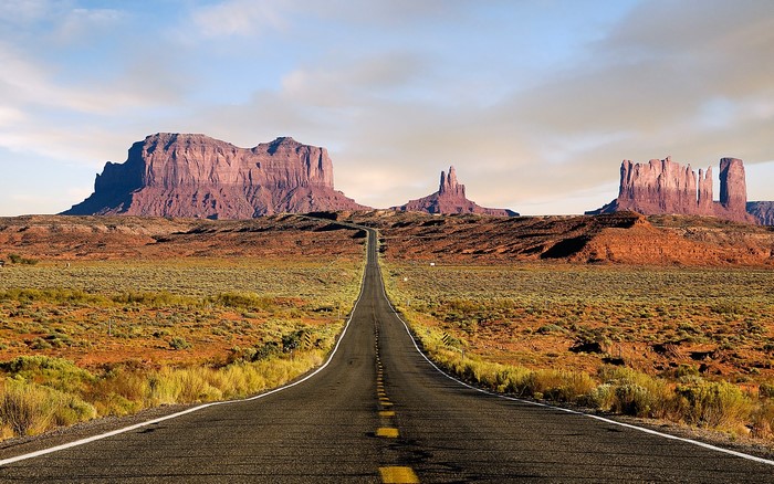 Monument Valley desert road landscape