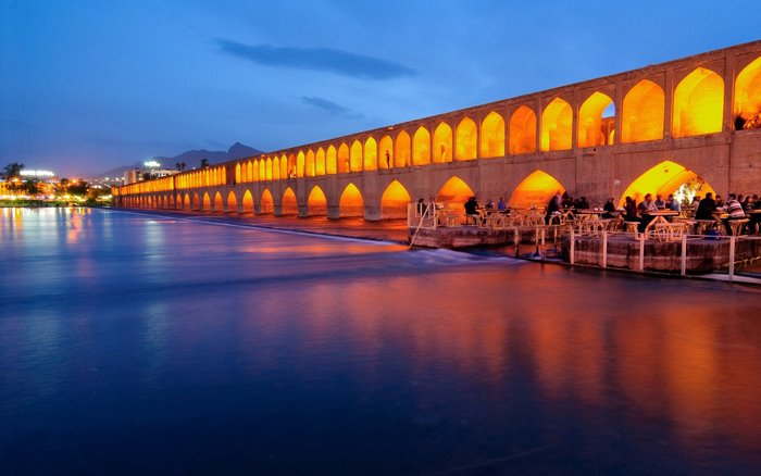Si-o-se-pol Bridge in Isfahan, Iran at Dusk