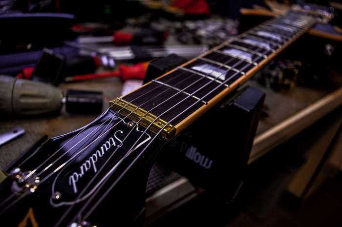 Gibson Les Paul Standard guitar repair
