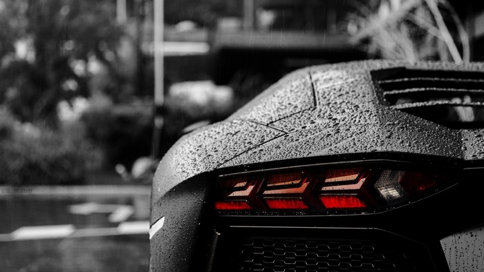 Lamborghini Aventador in the rain