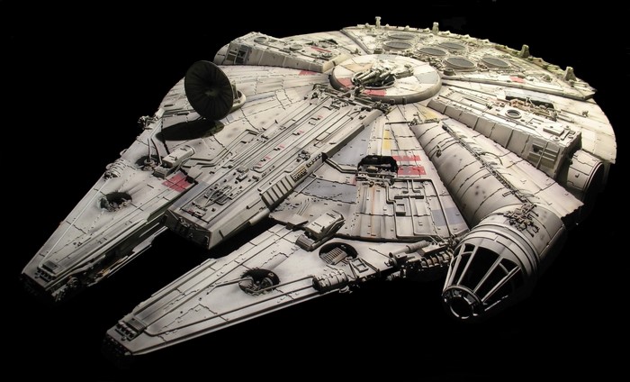 Star Wars Millennium Falcon model
