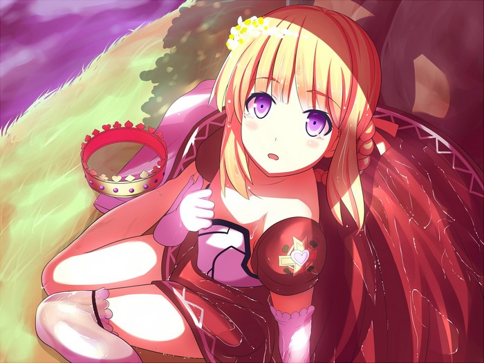 Anime girl with blonde hair and purple eyes wearing a crown