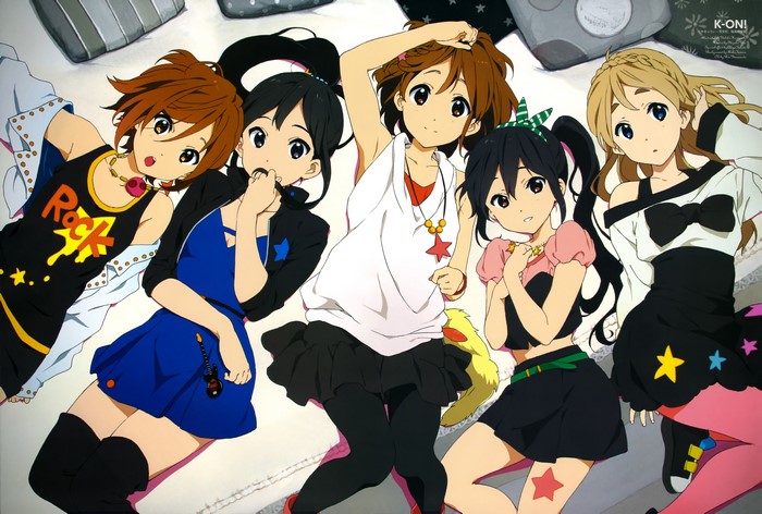 K-On! characters Yui, Mio, Ritsu, Tsumugi, and Azusa
