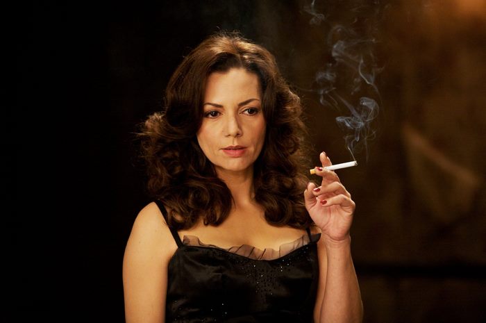Joanne Whalley smoking a cigarette