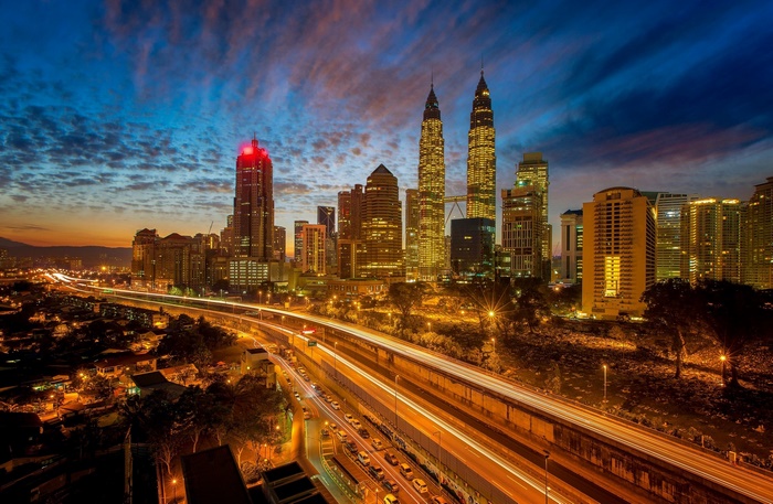 Kuala Lumpur skyline with Petronas Towers at dusk