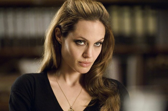 Angelina Jolie