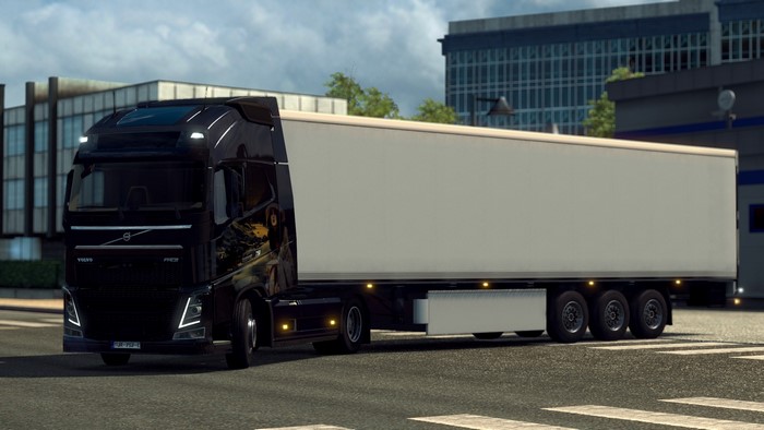 Black Volvo FH16 Truck with Trailer in Euro Truck Simulator 2