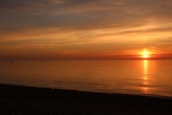 Sunrise over the sea, South Coast England 4K