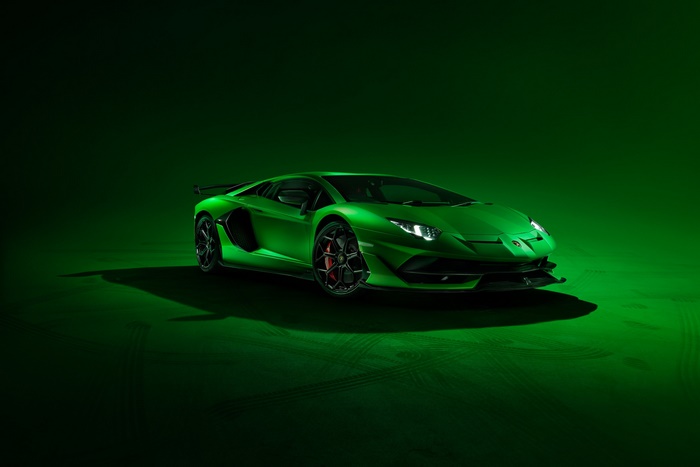 Green Lamborghini Aventador SVJ