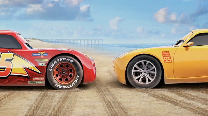 Lightning McQueen and Jackson Storm from Cars 3 on a beach