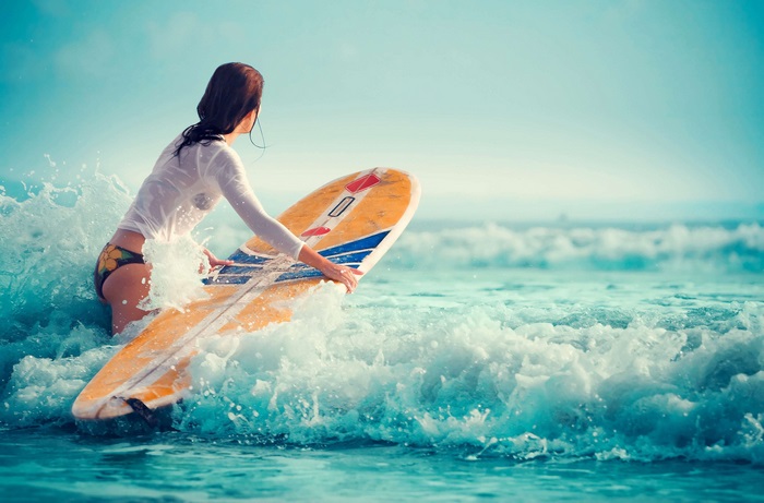 Surfing 4K