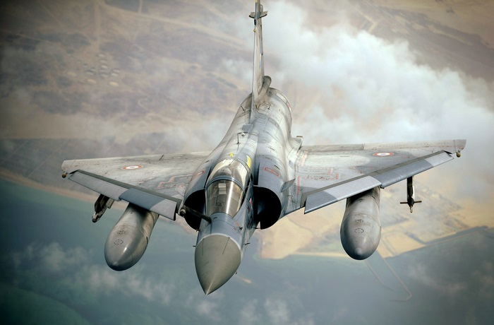 Mirage 2000 fighter jet in flight
